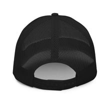 Load image into Gallery viewer, Vet Life Richardson Snapback Cap
